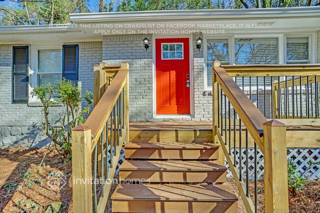 Building Photo - 3003 Orion Dr
