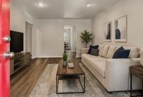 Foto del edificio - 1305 Clermont Ave