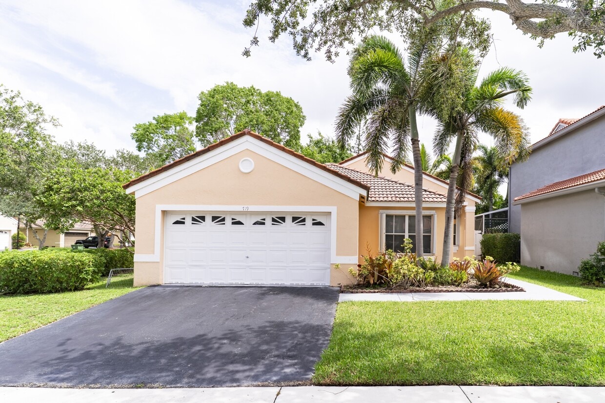 Primary Photo - 719 Stanton Dr