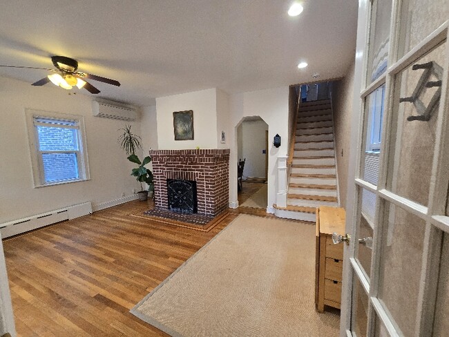 Foto del edificio - 350 E 235th St