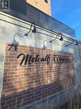 Building Photo - 71 Metcalf St