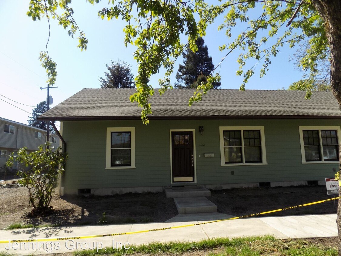 Primary Photo - 436-436 4th St