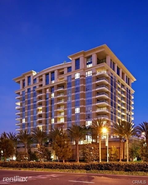 Foto principal - 2 br, 3 bath House - 3150 Scholarship