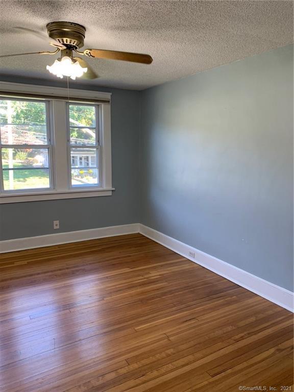 Foto del edificio - 264 W Center St