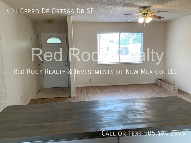 Foto del edificio - 401 Cerro De Ortega Dr SE