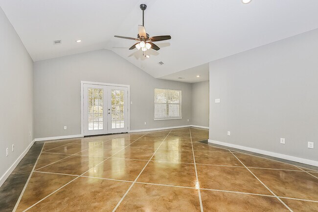 Foto del edificio - 3-Bedroom Haskell Home