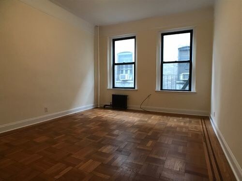Building Photo - 2680 Broadway
