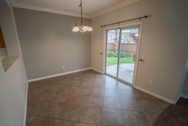 Building Photo - COMING SOON! 3 Bedroom Home in Santa Clarita.