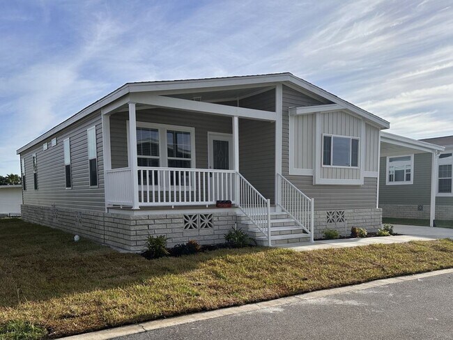 Building Photo - 10787 SW 30th Ct