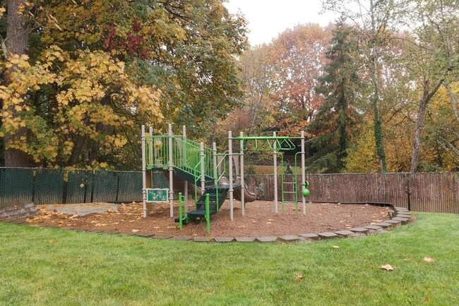 Foto del edificio - 30125 SW Brown Rd