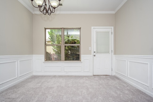 Foto del edificio - 113 Tyre Dr