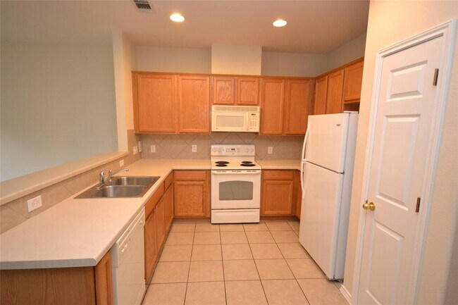 Building Photo - 79 Verde Ranch Loop