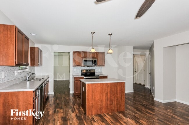 Foto del edificio - 123 Brookview Way Dr