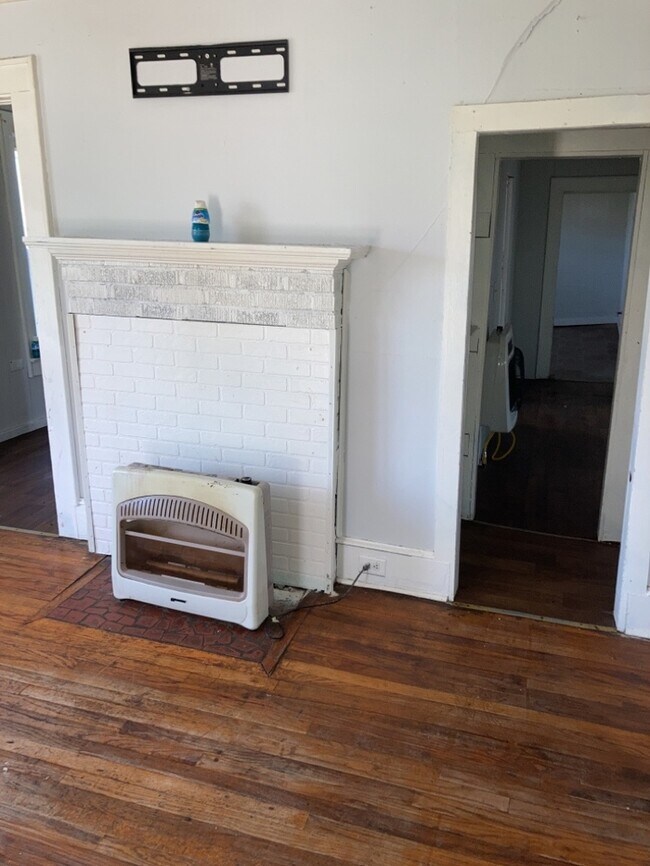 Foto del edificio - 3 Bedroom, 1.5 bath house