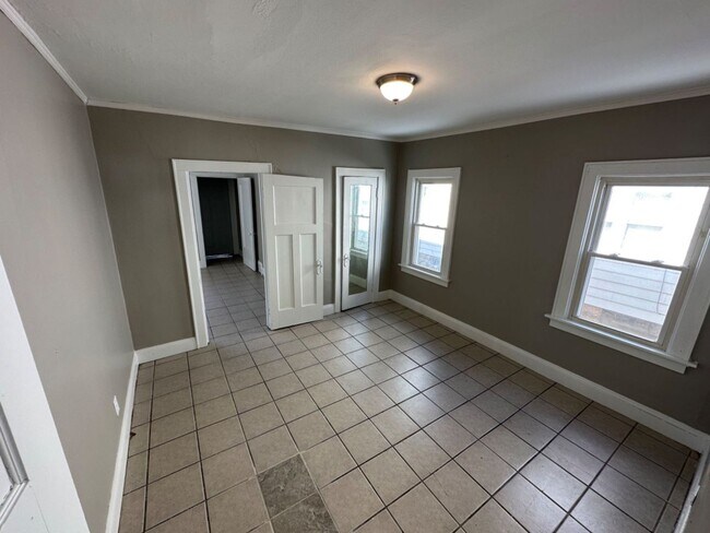 Foto del edificio - 2722-2724 N 49th St. (Duplex)