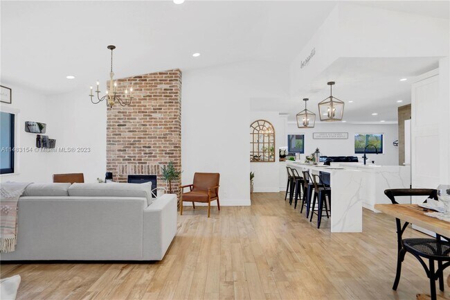 Building Photo - 244 NW 136th Pl