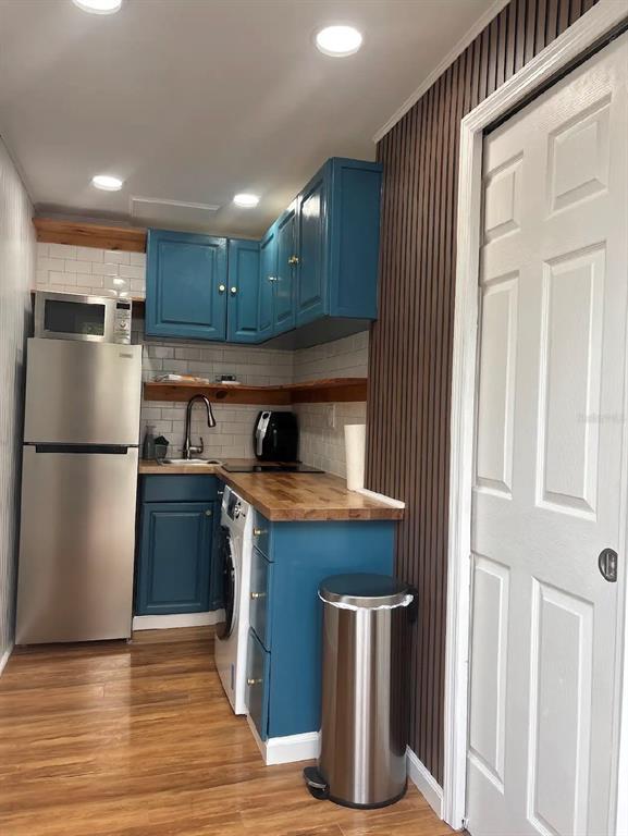 Foto del edificio - 7661 18th Way N