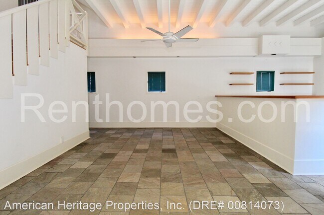 Foto del edificio - 2 br, 2.5 bath House - 1010 W. Upas Street