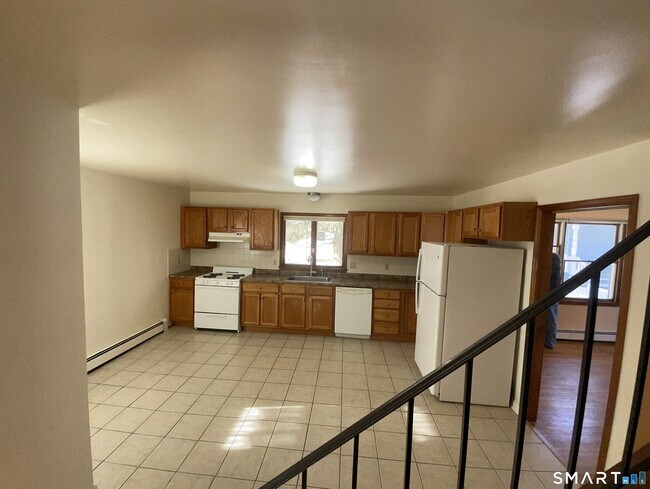 Foto del edificio - 20 Spring Hill Ave