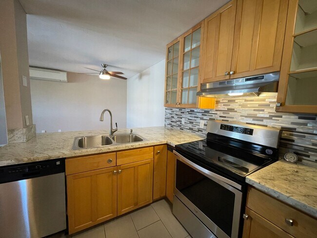 Foto del edificio - Renovated Napilihau Villages Two Bedroom