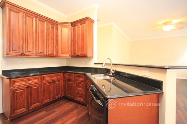 Building Photo - 5715 Branthurst Dr