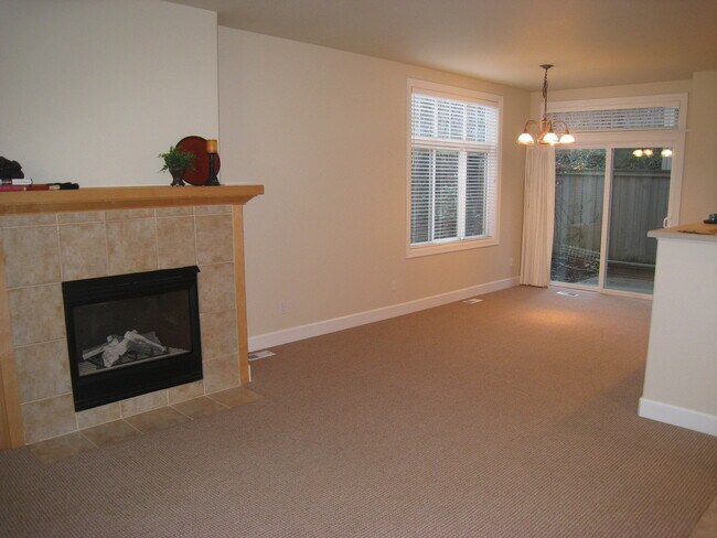 Foto del edificio - 1524-1528 Oak St