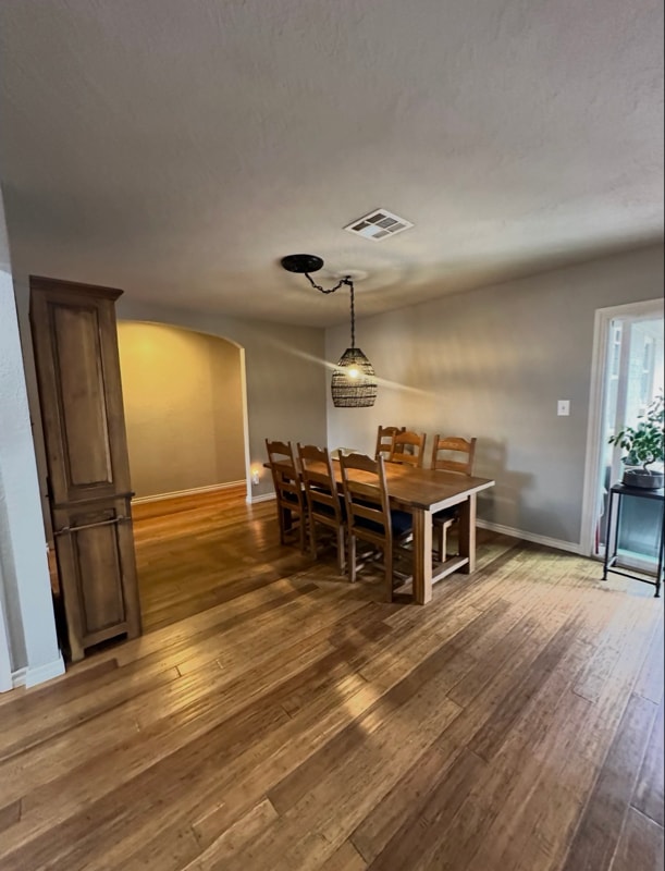 Building Photo - 1623 Chamblee Dr