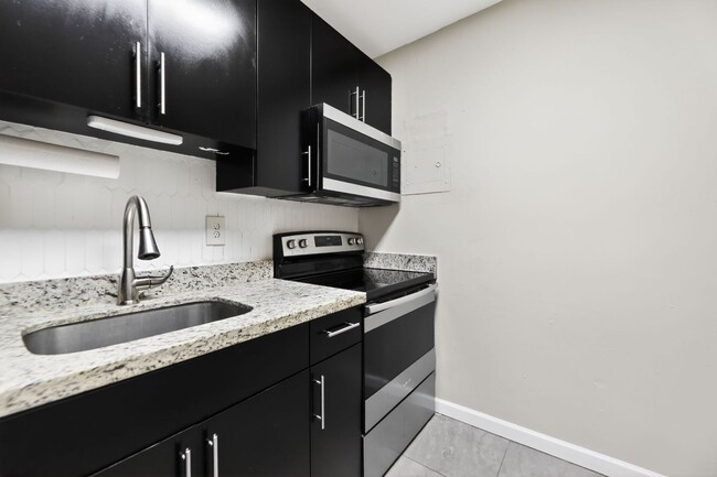 Foto del edificio - 13000 NW 20th Ave
