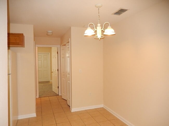 Building Photo - 4434 Gearhart Rd