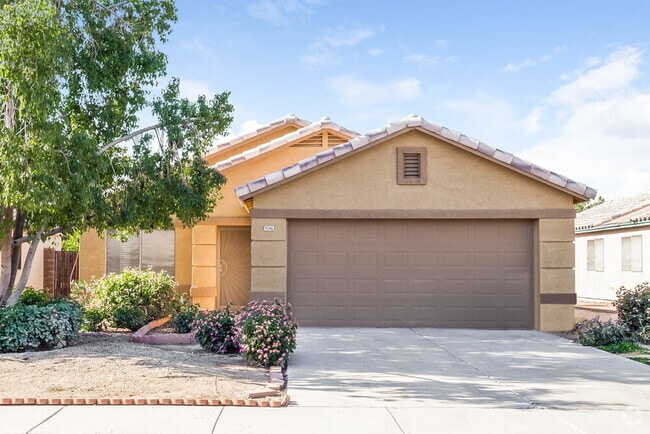 Building Photo - 9246 N 86th Ave