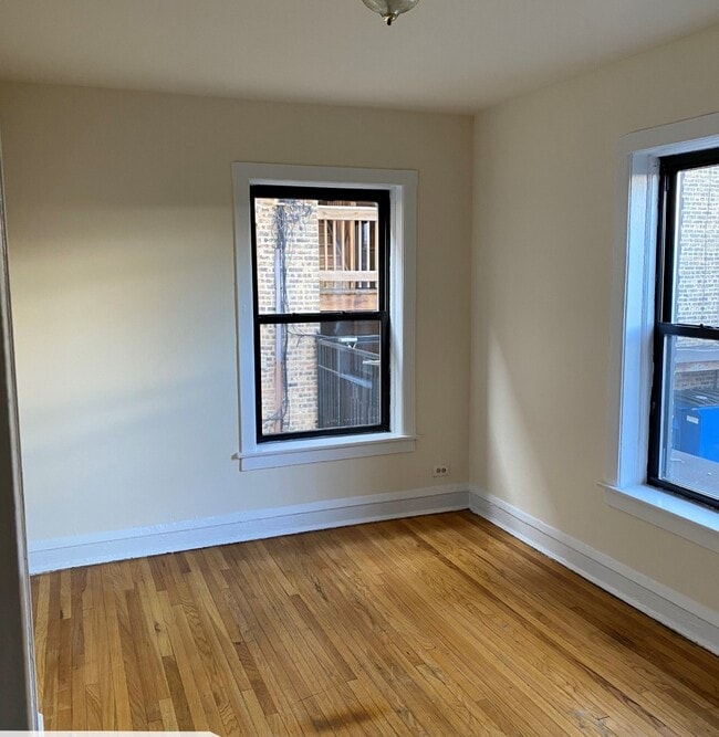 Foto del edificio - 2706 N Spaulding Ave