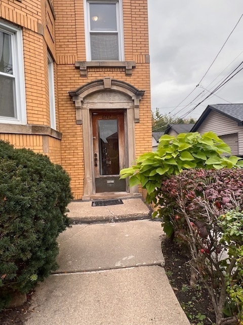 Building Photo - 6742 N Rockwell St