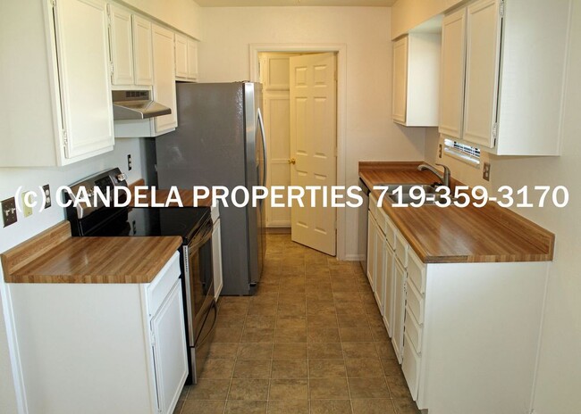 Foto del edificio - 3 BEDROOM HOME IN QUAIL MEADOWS