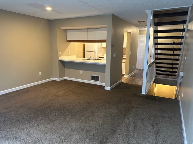 Building Photo - 1996 Camino Ln