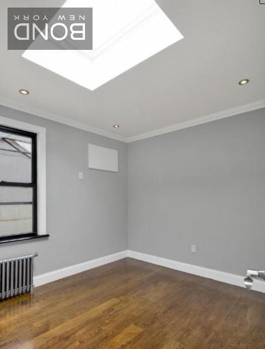 Foto del edificio - 145 E 26th St