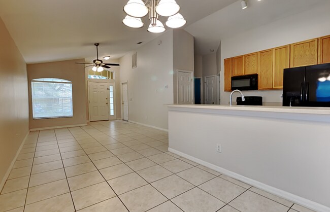Building Photo - 5238 Mango Fruit St