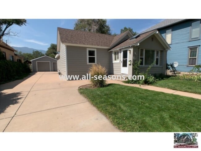 Downtown 1 Bedroom Home For Rent! - Downtown 1 Bedroom Home For Rent!