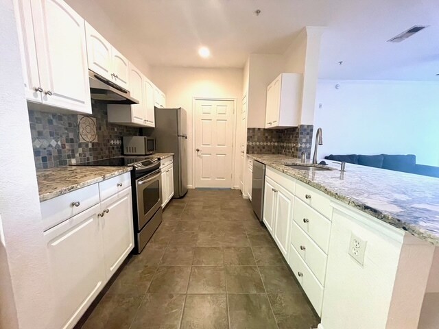 Foto del edificio - 860 N Orange Ave