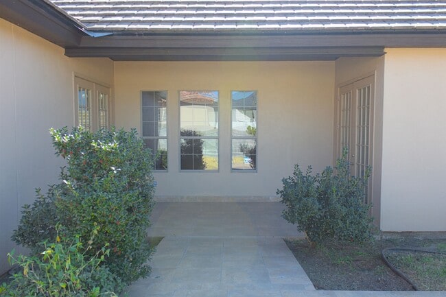 Foto del edificio - 10614 Kirby Dr