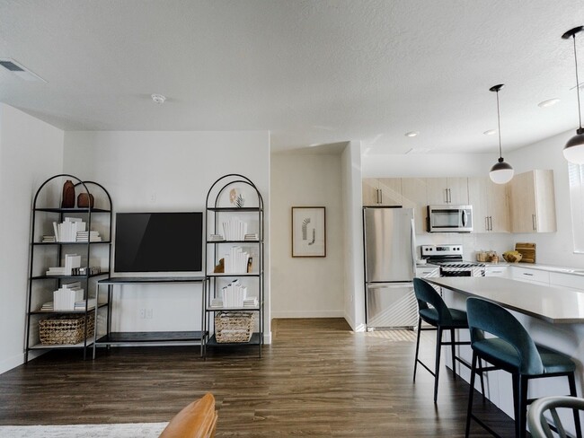 Conceptos de espacios abiertos - Parc at Day Dairy Apartments and Townhomes