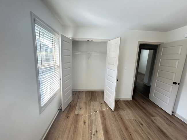 Foto del edificio - 9508 Dakota Dr