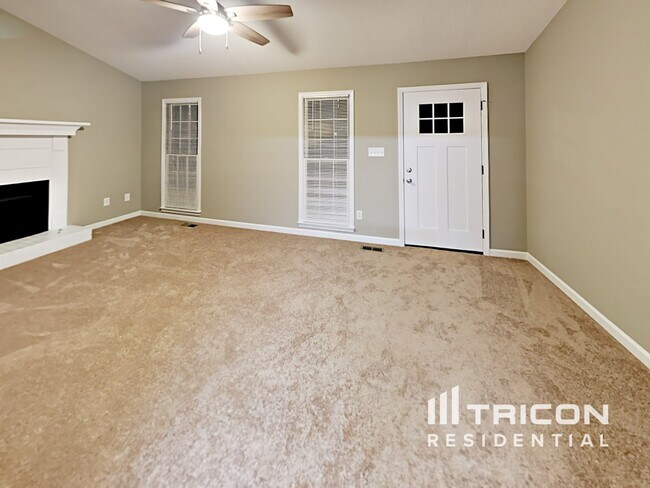 Building Photo - 48 Sumer Ln S