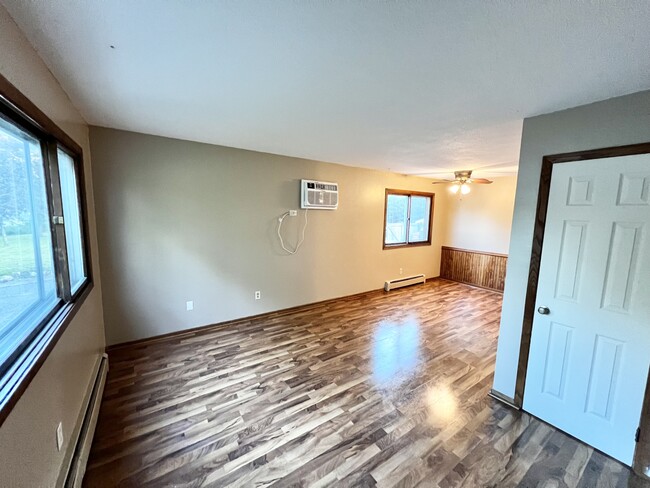 Foto del edificio - 5751 Quincy St