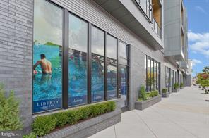 Foto del edificio - 236 W Thompson St