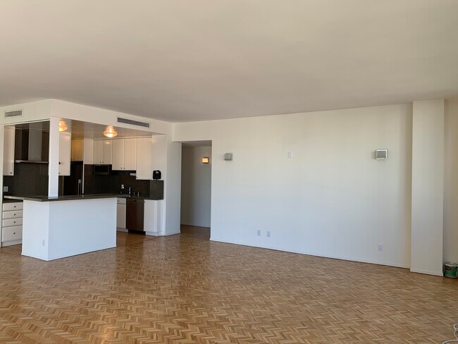 Foto del edificio - 10433 WILSHIRE