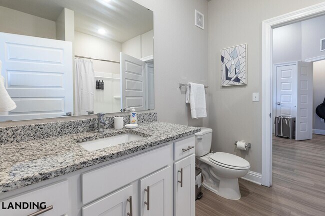 Building Photo - 301 E Redstone Ave