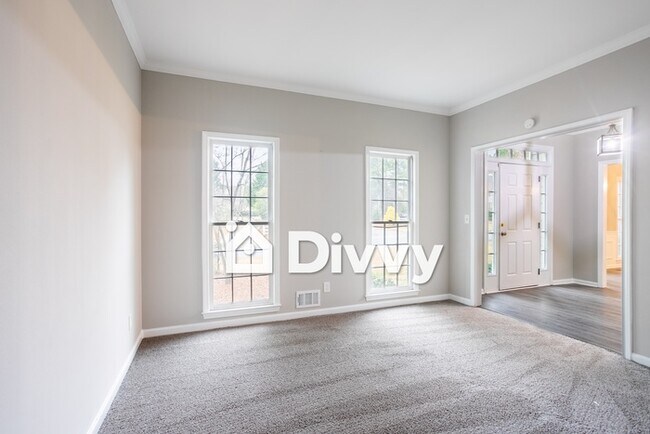 Building Photo - 1624 Brentwood Crossing SE