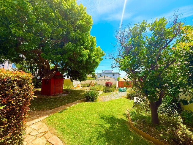 Foto del edificio - Welcome to Pacific Beach Coastal Living – 3BR/2BA Home