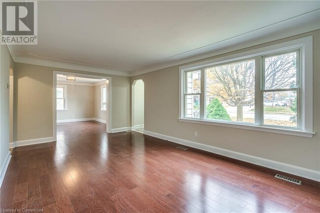 Building Photo - 2657 Binbrook Rd