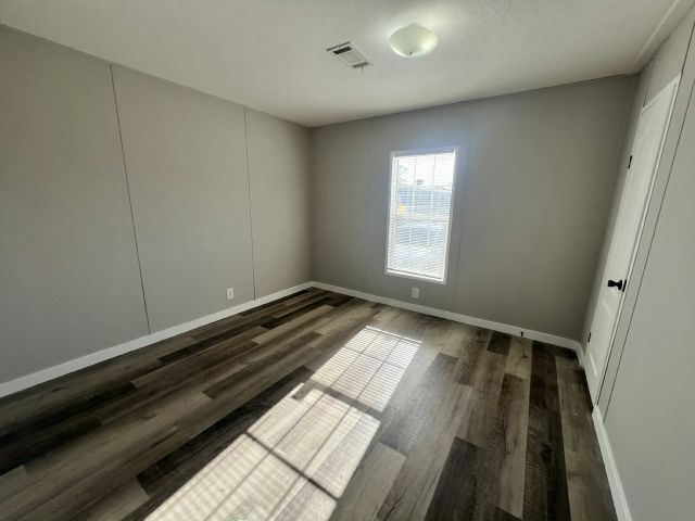 Foto del edificio - 1644 Sunburst Dr